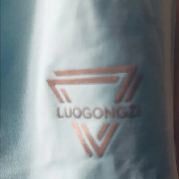 Pretty Blue Shorts w/Butterfly Ruffled Hem - Picture 5 of 5